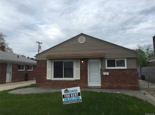 26228 Lehner St, Roseville, MI 48066