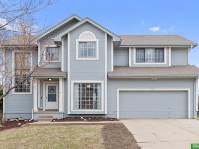 2201 Queen Dr, Papillion, NE, 68046