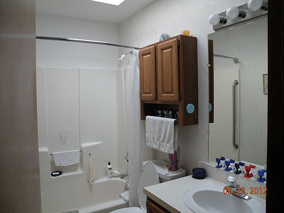 Upstairs bathroom