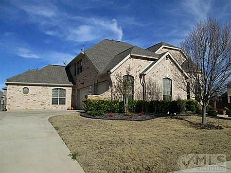 2nd image of 800 Hidden Springs Ct