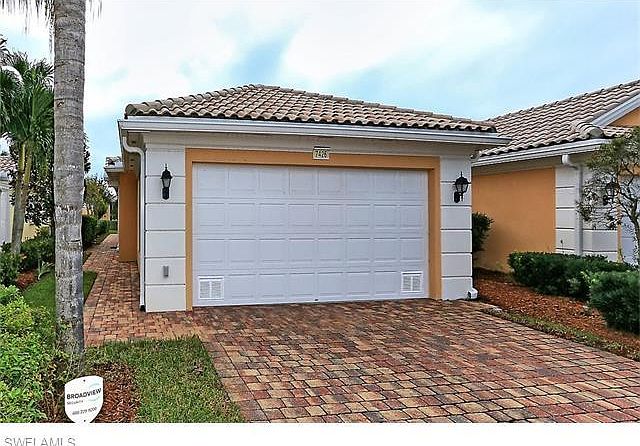 1st image of 7426 Emilia Ln
