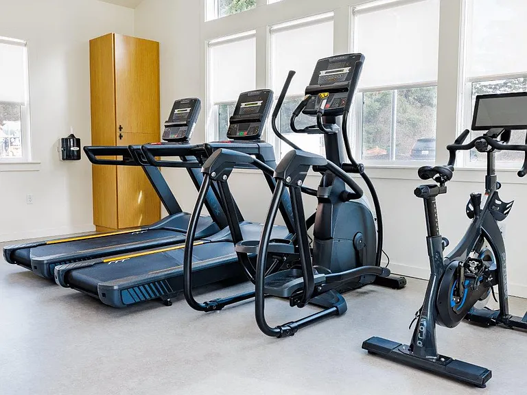 South Ridge West | Fitness Center