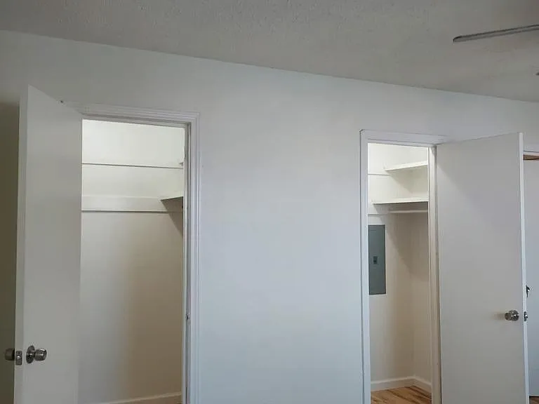 11114 Valleydale Dr #B — Photo 30