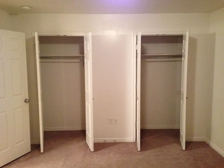 811 S Main St — Photo 13