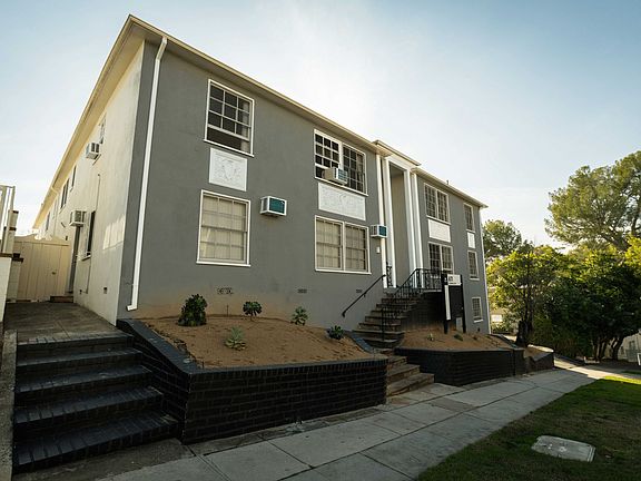 2nd image of 611 Levering Ave APT 6