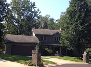 51751 Clubhouse Ct, South Bend, IN 46628