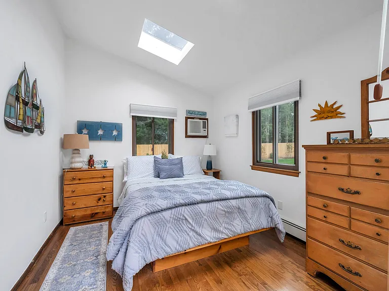 10 Harbor View Ln — Photo 40