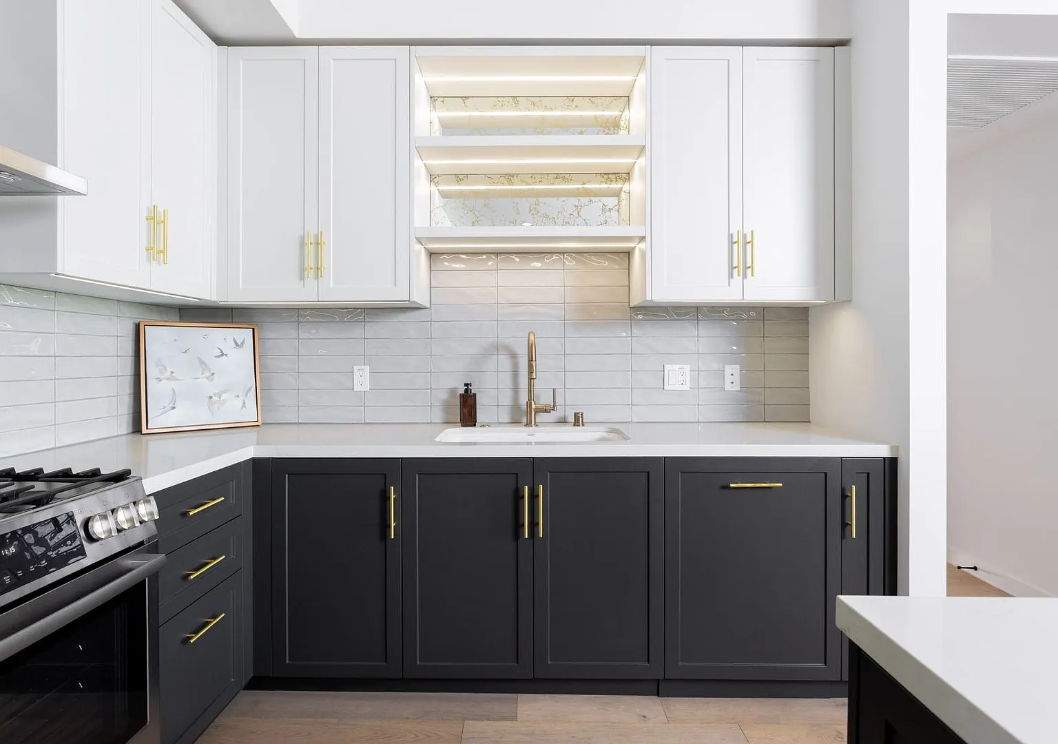 The Estelle: Elevated Amenities and Design ~ NOW OFFERING LIMITED-TIME LEASING SPECIALS! — Photo 4
