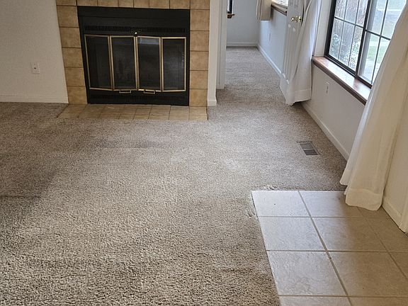 3rd image of 5946 Gunbarrel Ave APT D