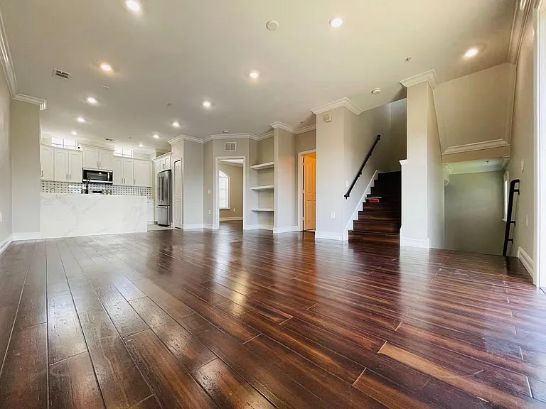 6117 Metrowest Blvd — Photo 13