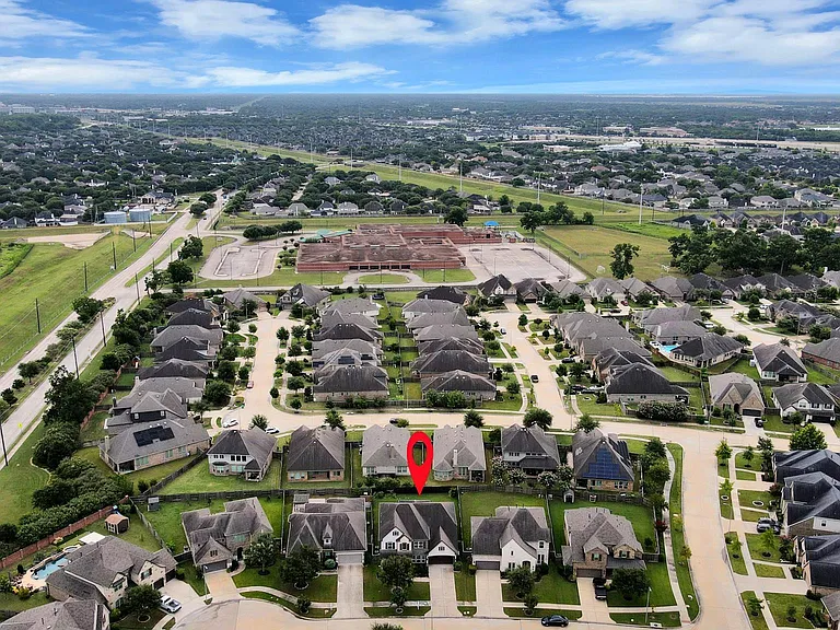2210 Captain Davis Dr — Photo 32