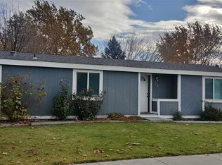 2112 N Quebec St, Kennewick, WA 99336