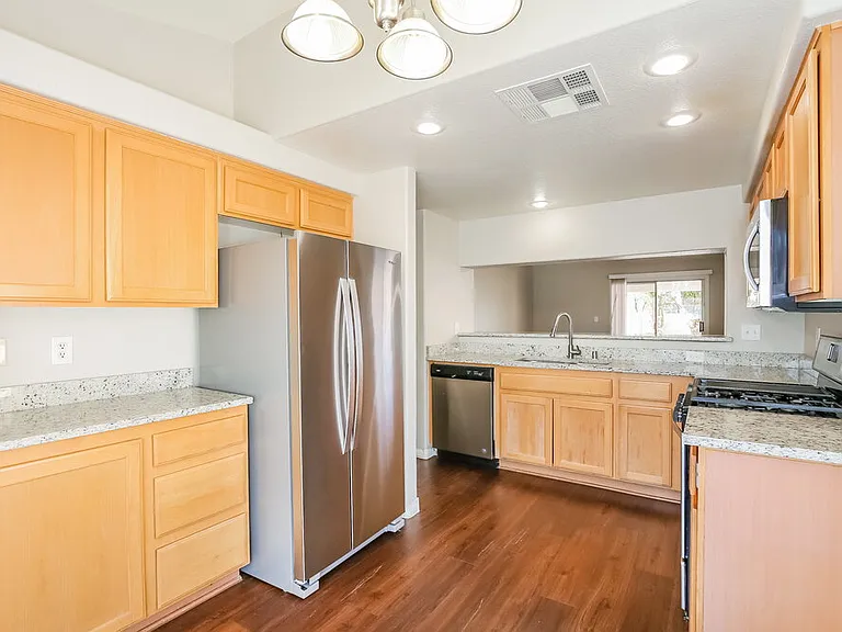 3110 De Vinci Ct — Photo 8