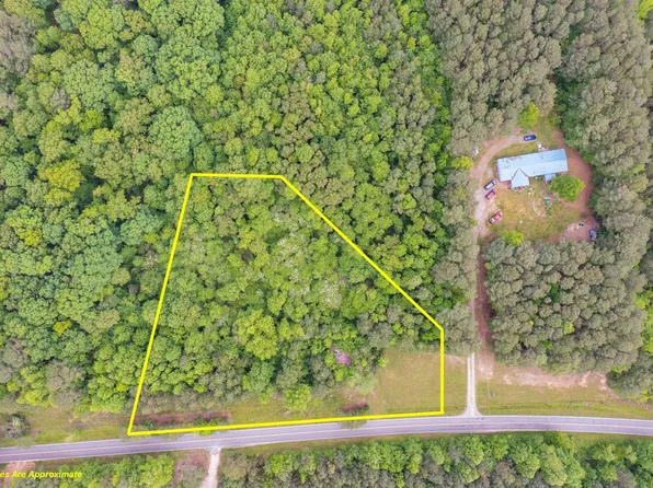 556 Pete Thomas Rd #A, Pittsboro, NC 27312