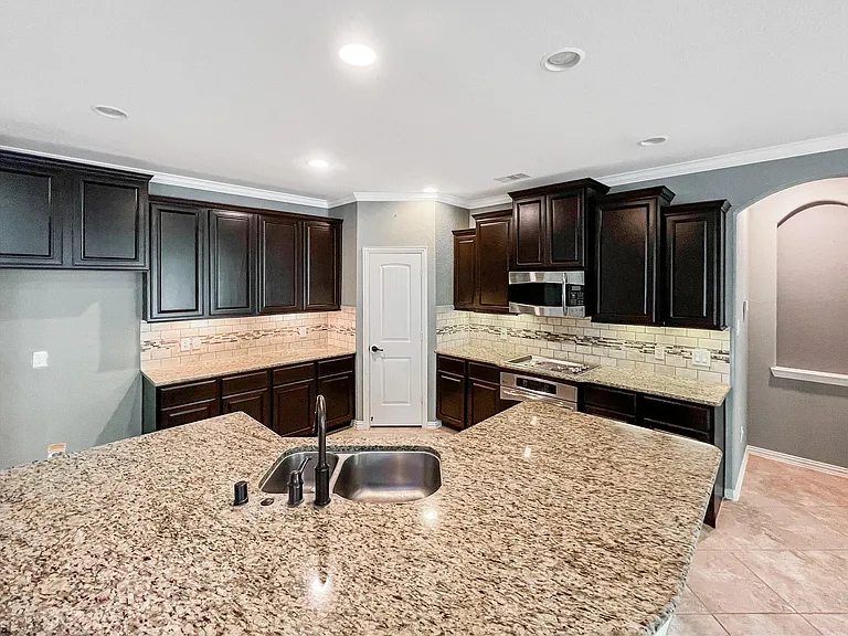 25310 Evergreen Bend Dr — Photo 11
