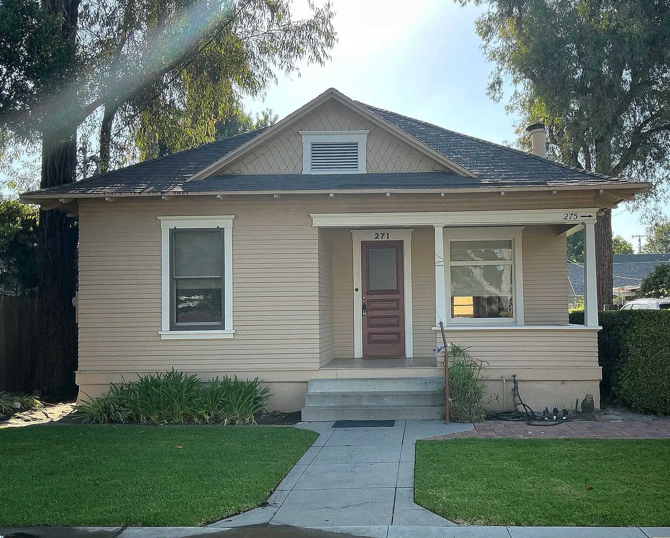 Grand (271) South — Photo 2