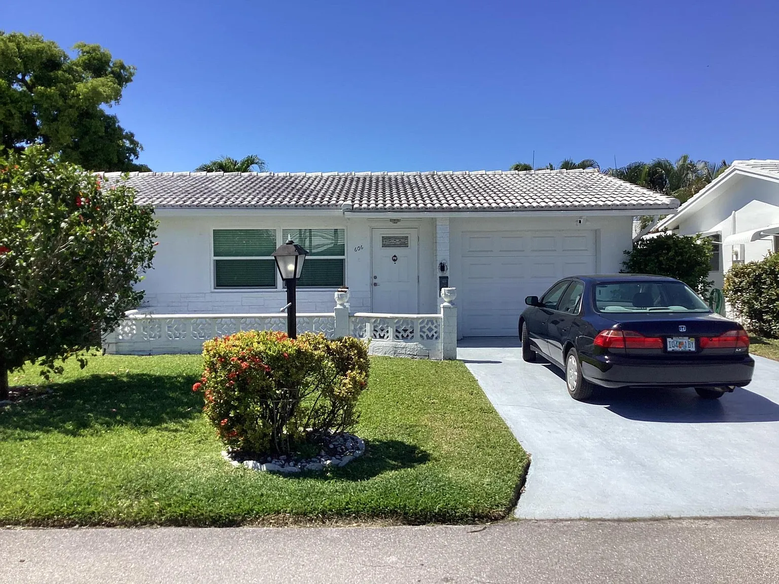 2 bed, 1.5 bath, 1080 sqft, $2,200 — Photo 4
