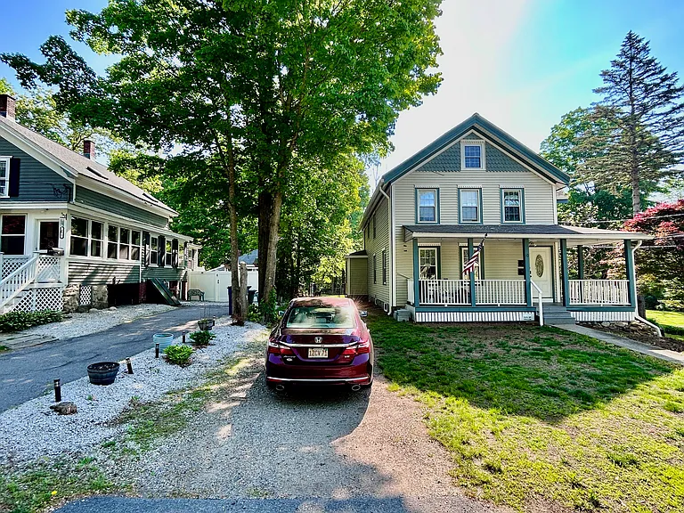 10 Franklin St #1 — Photo 22