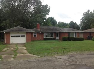 2339 Sunnyside Dr, Anderson, IN 46013