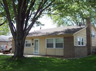 416 Feeman Ct, Adrian, MI 49221