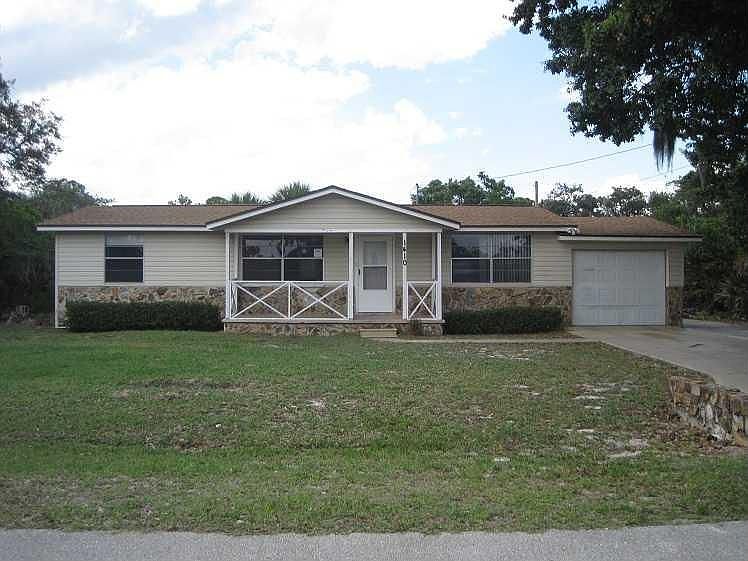 1st image of 1410 Crossview St