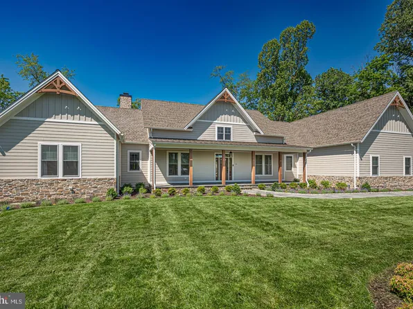 556 Old Forge Rd, Media, PA 19063