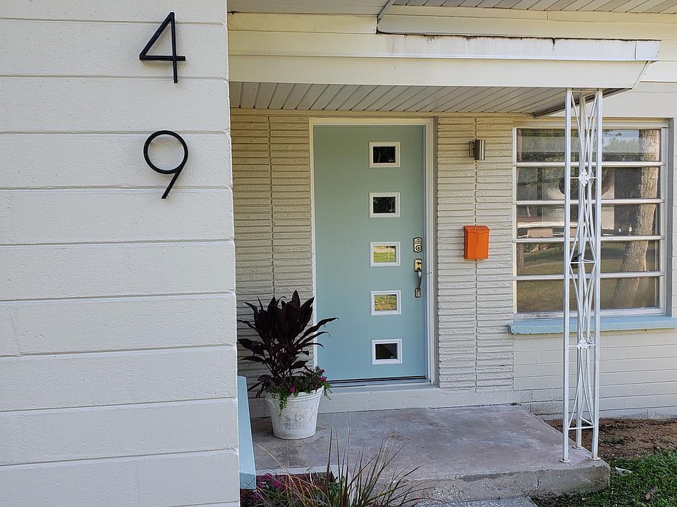 1st image of 549 Tarragona Way
