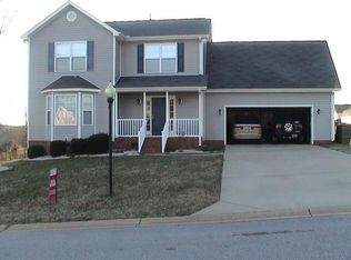 219 Andella Dr, Greer, SC 29651