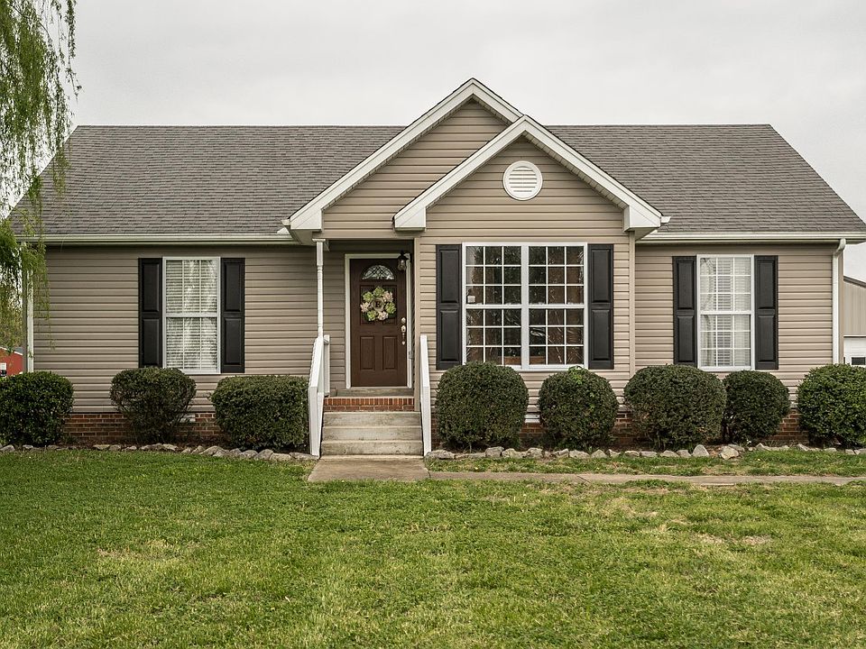 1st image of 444 Cook Rd