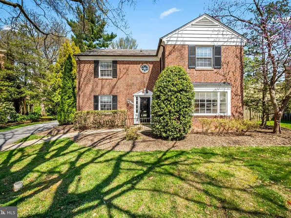 5911 Meadowood Rd, Baltimore, MD 21212