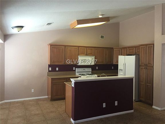 3rd image of 1400 Cornsilk Ct
