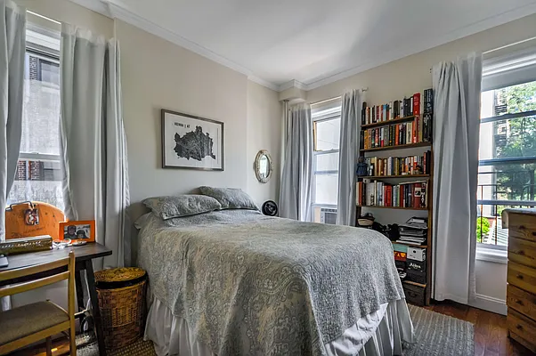 Rented by Compass | media 22