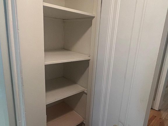 4th image of 4215 N Francisco Ave #1