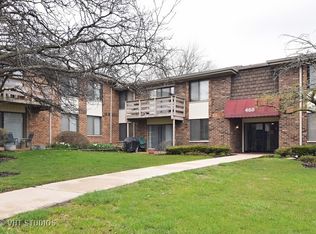 468 Raintree Ct #2C, Glen Ellyn, IL 60137