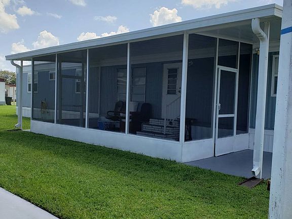 4th image of 988 Hill Colony Cir
