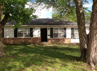 808 Walnut Dr, West Memphis, AR 72301