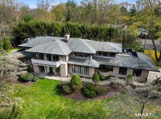 34 Canoe Brook Road, Trumbull, CT 06611