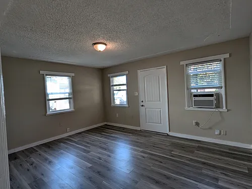 4000 San Carlos Way Photo 1