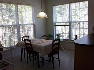 5th image of 2204 Neville Ct