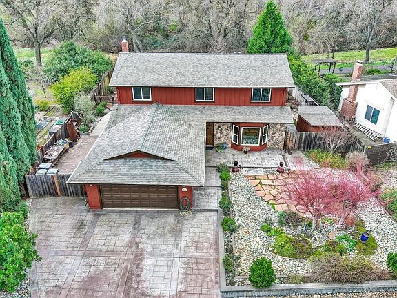 4th image of 3537 Springfield Drive