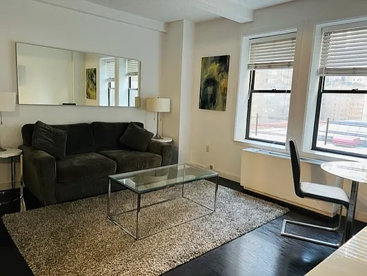 Rented by Manhattan Management Group | media 4