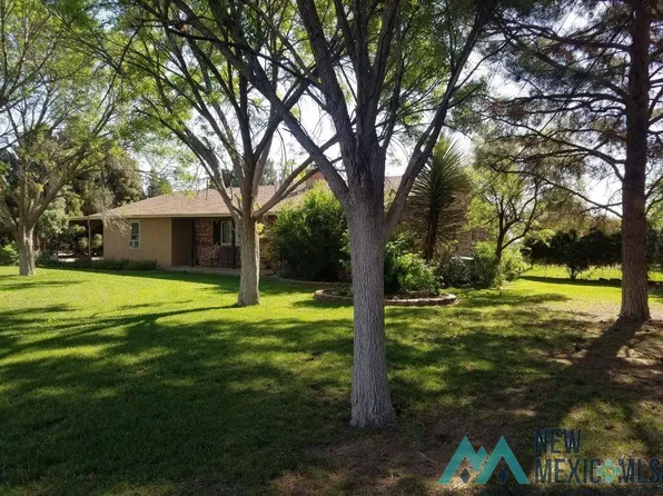 1614 Mission Ave, Carlsbad, NM 88220