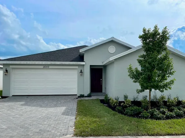 11050 NW Pondside Lane, Port St Lucie, FL 34987