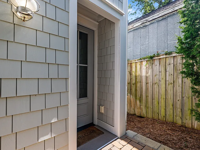 1710 Tearthumb Ct — Photo 26