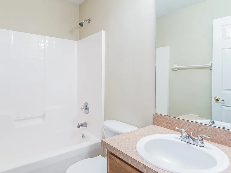 9225 Hawks Run Ln — Photo 14