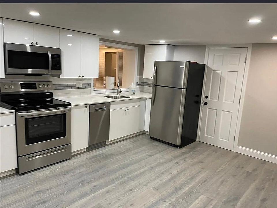 1st image of 376 Revere Beach Pkwy #B