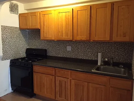 Rented by City Prime Commercial Realty  | media 1