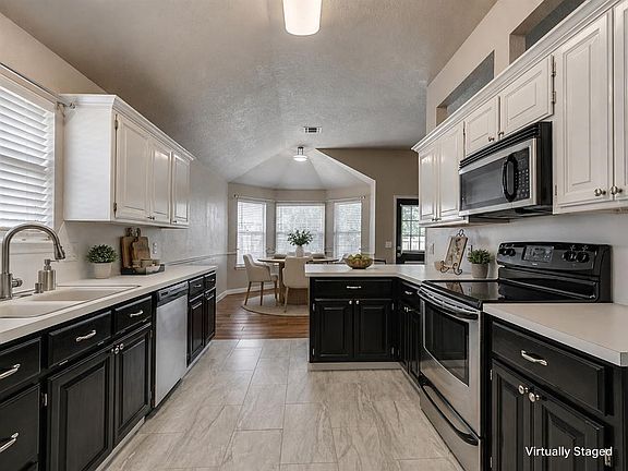 5th image of 2609 NW 160th St