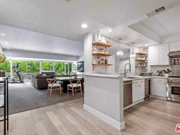 13600 Marina Pointe Dr Unit 312, Venice, CA 90292