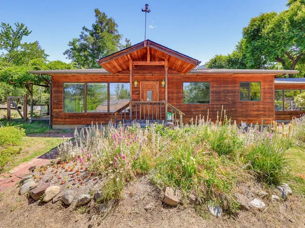 155 Westwood St, Ashland, OR 97520